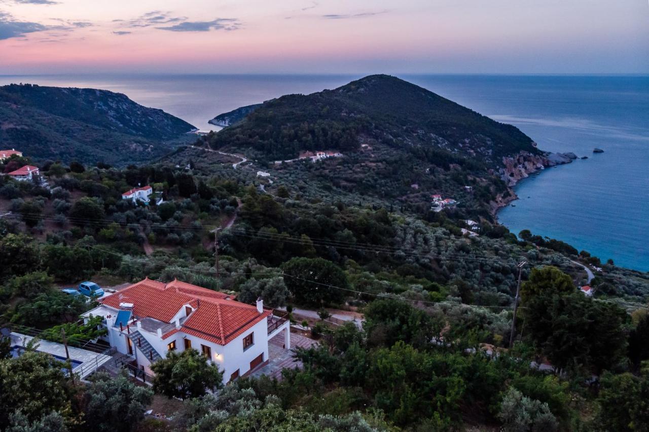 Villa Margini, Aegean Views , Pool Villa, Skopelos Eksteriør bilde
